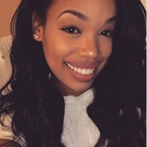 Meet your Posher, Janae